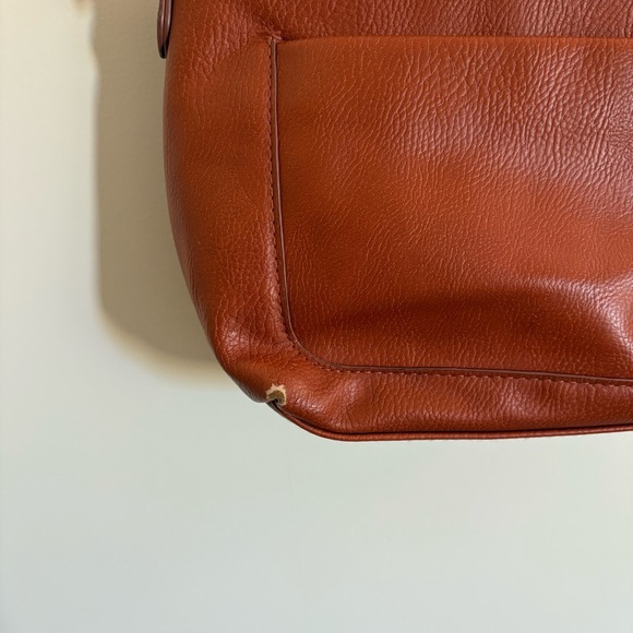 Universal Threads Brown Crossbody Bag Purse Adjustable Straps - Picture 2 of 8